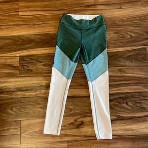 Outdoor voices leggings!